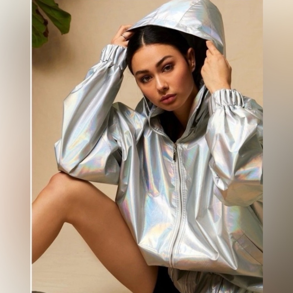 Choosy Silver Iridescent Hooded Windbreaker Jacket Size 16 NWT